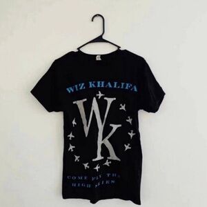 Wiz Khalifa Fly The High Skies Tee Medium